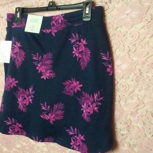 Mid Rise Skort - Picture 2 of 6